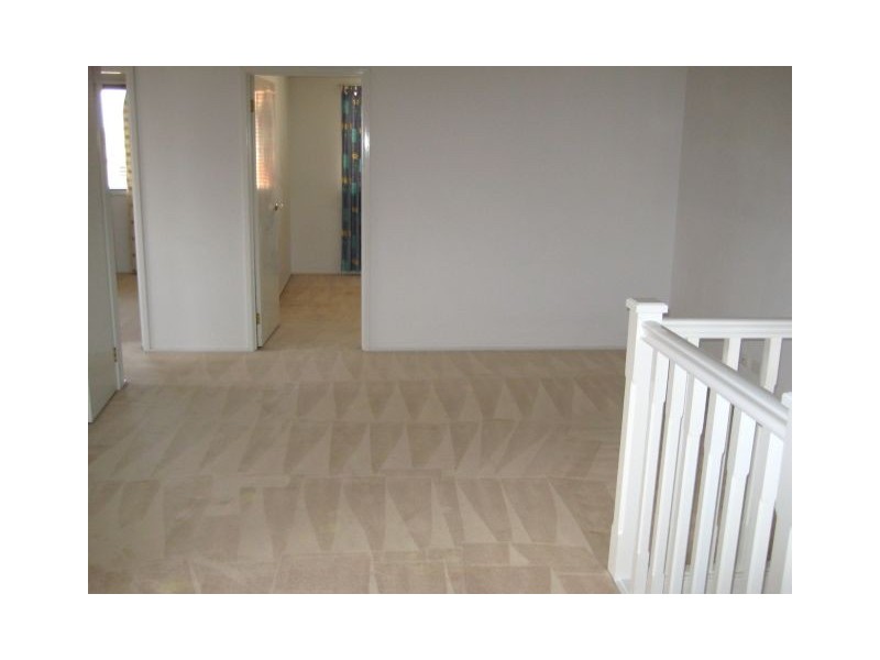 31 Lord Castlereagh Circuit, Macquarie Links NSW 2565