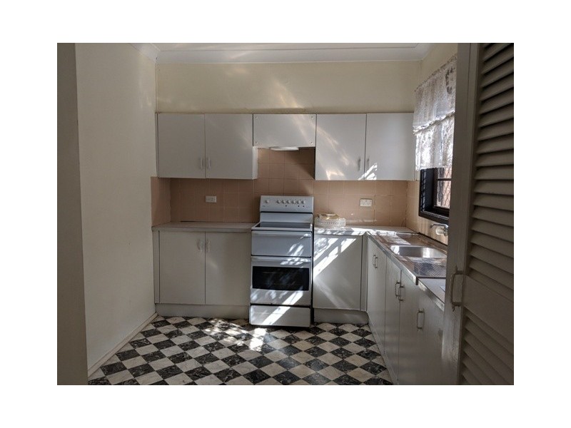 1/9-11 Clifford Crescent, Ingleburn NSW 2565