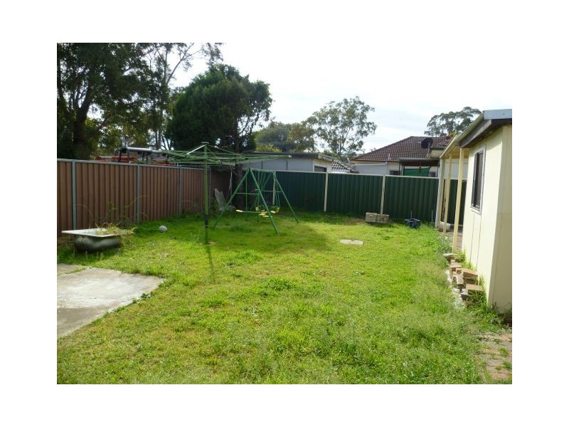 Ingleburn NSW 2565