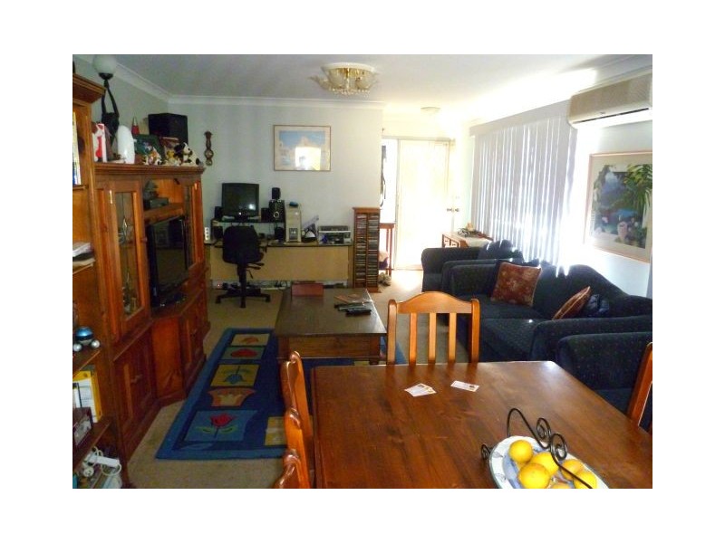 Macquarie Fields NSW 2564