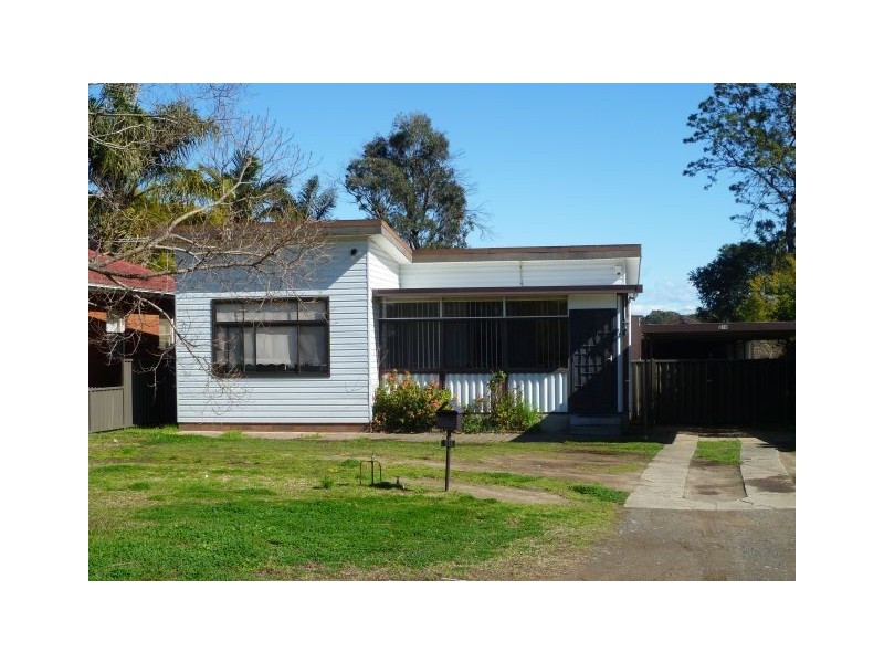Macquarie Fields NSW 2564