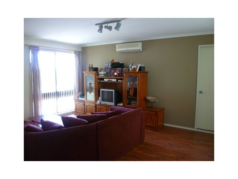 79 Lantana Street, Macquarie Fields NSW 2564