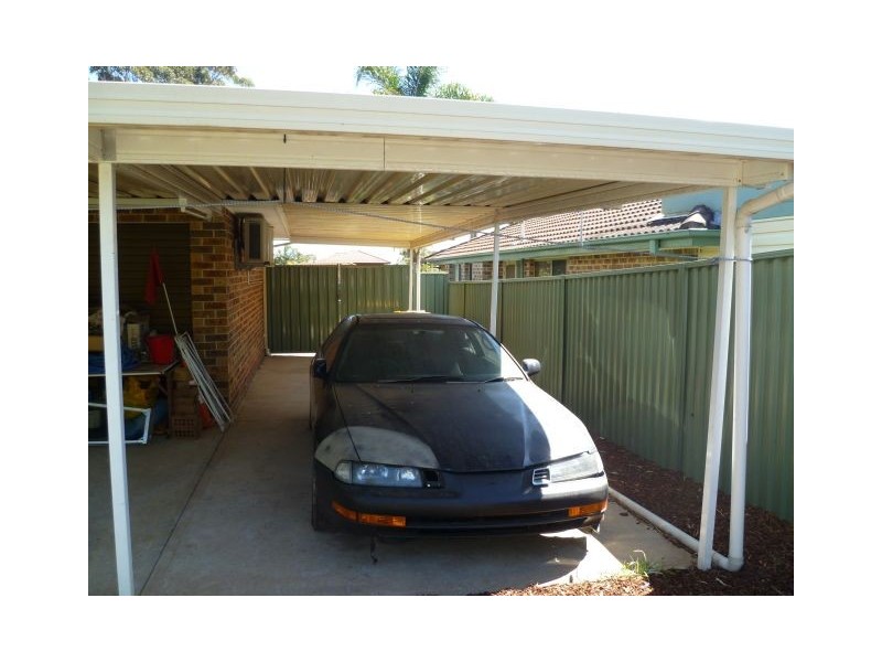 79 Lantana Street, Macquarie Fields NSW 2564