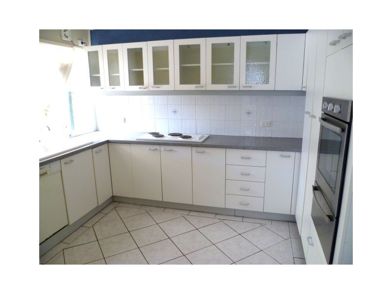 Bradbury NSW 2560