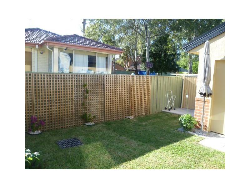 Macquarie Fields NSW 2564