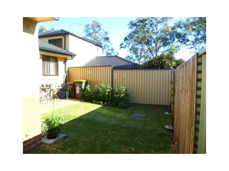 Macquarie Fields NSW 2564
