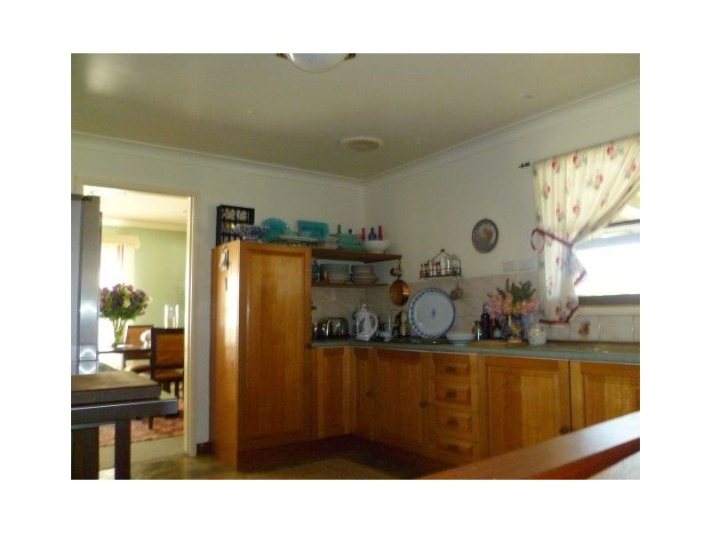 42 Lorikeet Ave, Ingleburn NSW 2565
