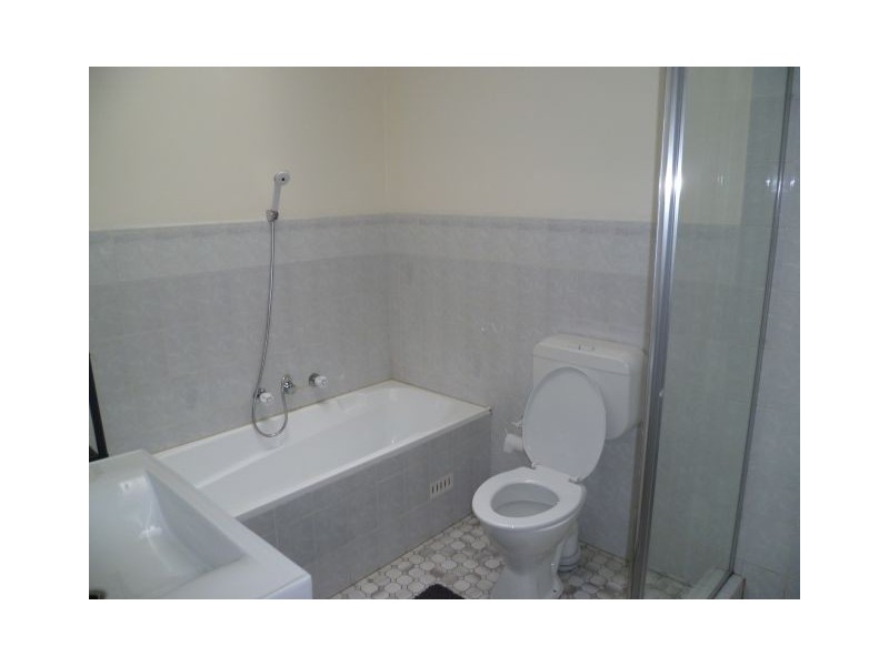 Glenfield NSW 2167