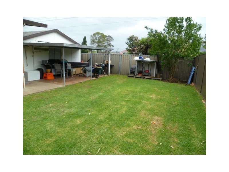 Minto NSW 2566