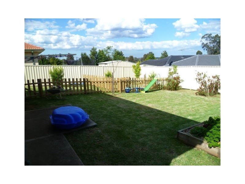 14 Soliano Crescent, Gilead NSW 2560