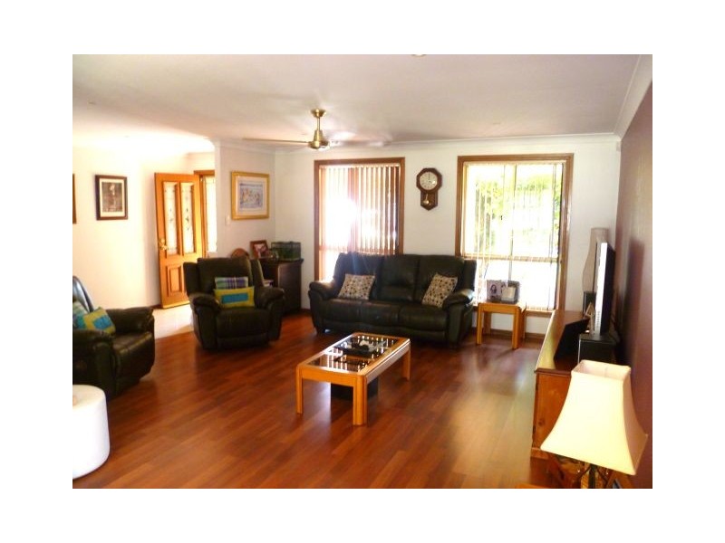 14 Soliano Crescent, Gilead NSW 2560