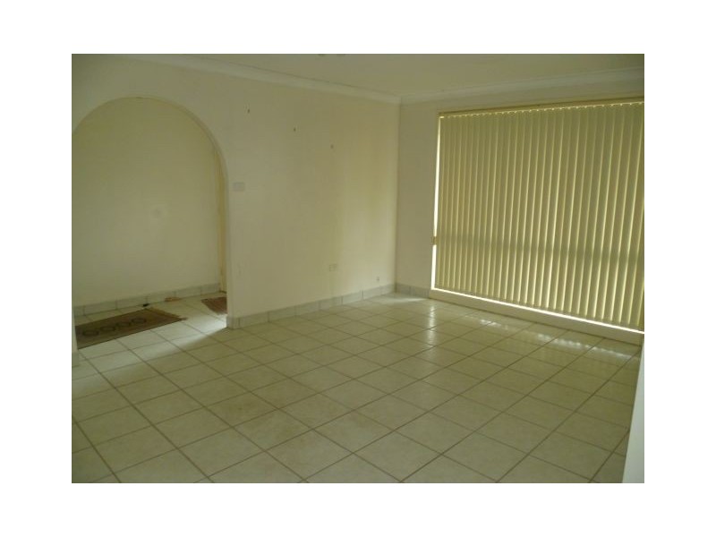 226 Eagleview Road, Minto NSW 2566