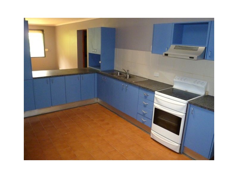 Macquarie Fields NSW 2564