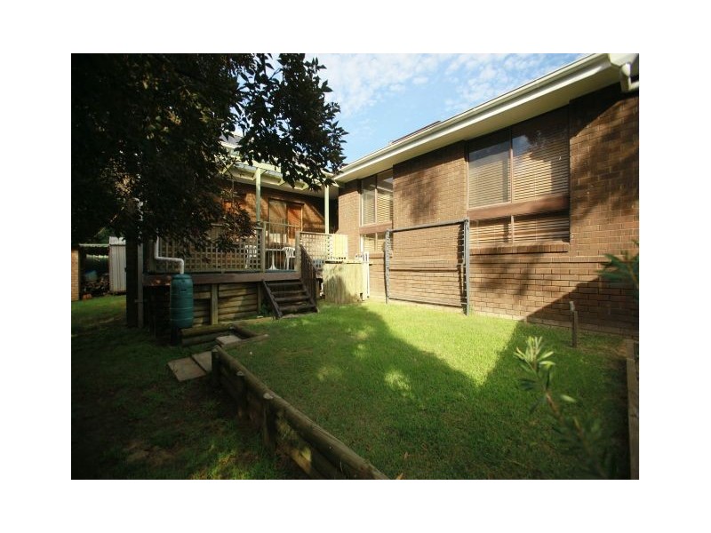 12 Hazel Place, Ingleburn NSW 2565