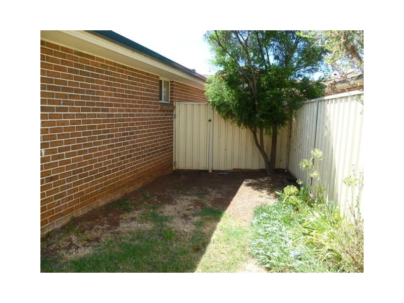 Macquarie Fields NSW 2564