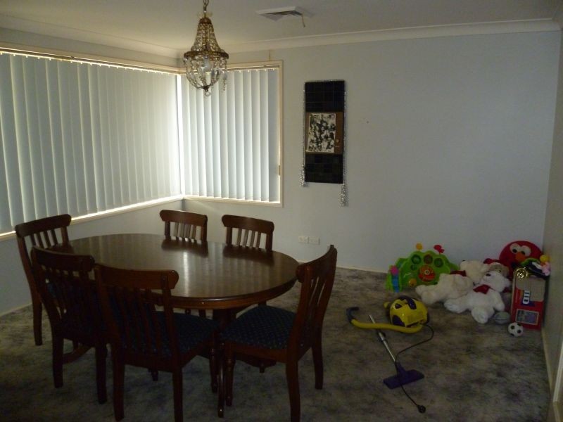 6 Sackville Street, Ingleburn NSW 2565