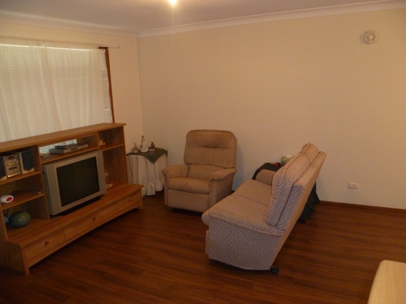 10/4  Sitella Place, Ingleburn NSW 2565