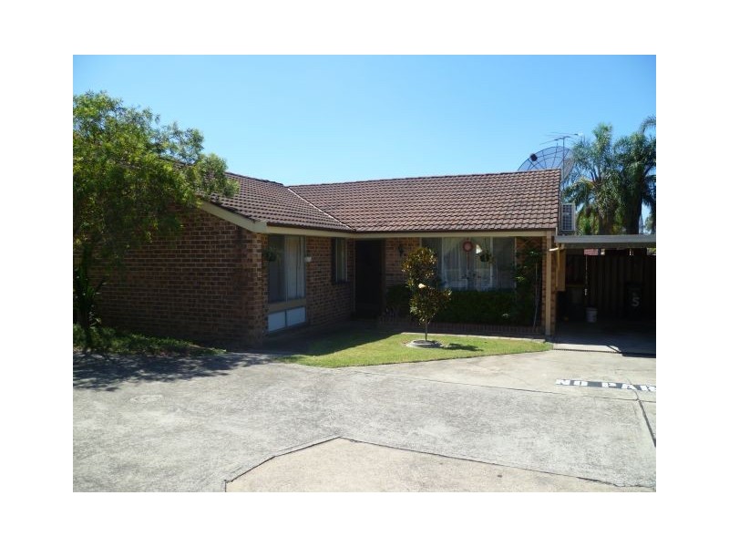 5/23 Second Avenue, Macquarie Fields NSW 2564