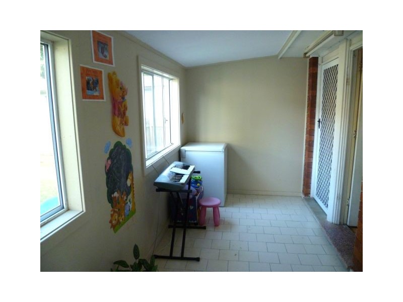 102 Kent Street, Minto NSW 2566