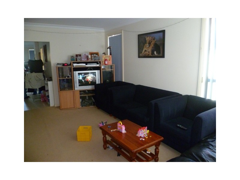 16b Brenda Street, Ingleburn NSW 2565