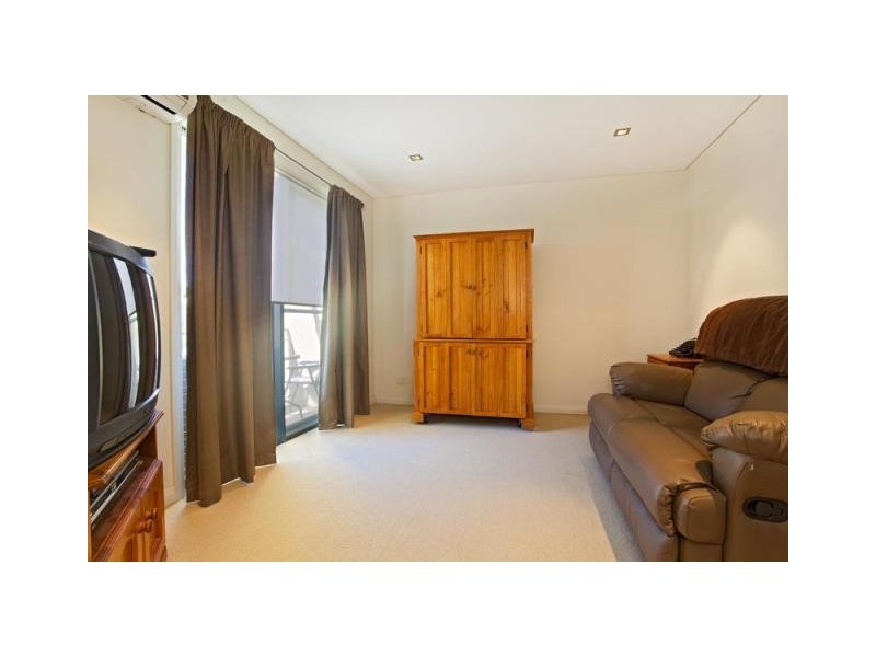 9 Centennial Drive, Campbelltown NSW 2560