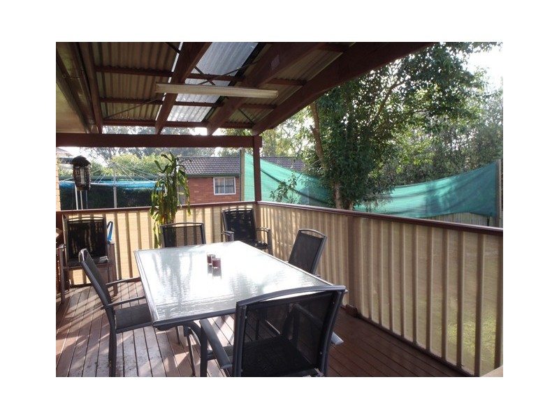 52 Alice Street, Macquarie Fields NSW 2564