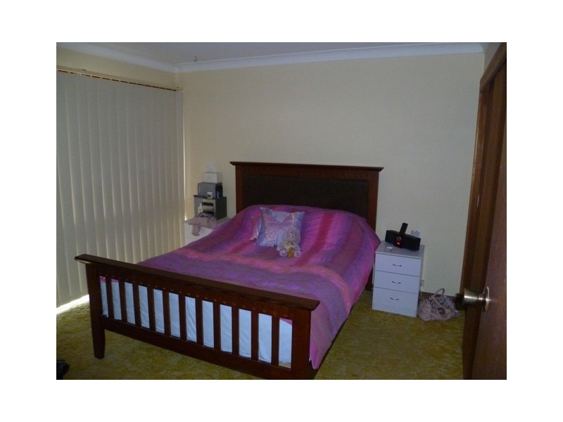 20/2 Whipbird Avenue, Ingleburn NSW 2565