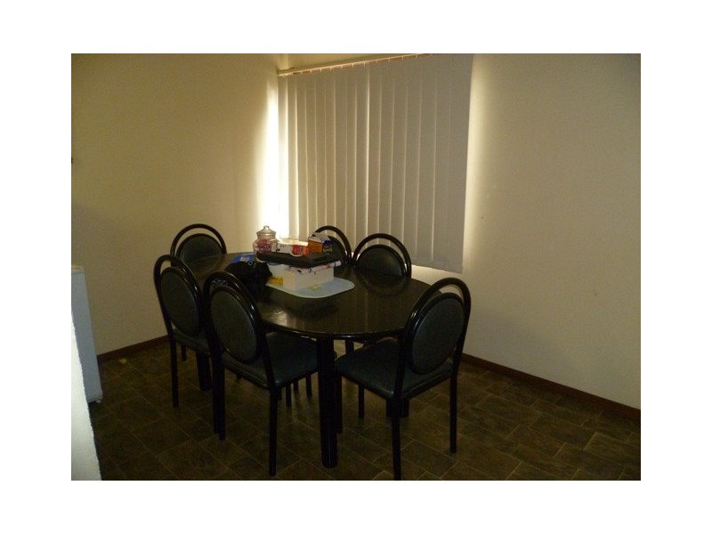 20/2 Whipbird Avenue, Ingleburn NSW 2565