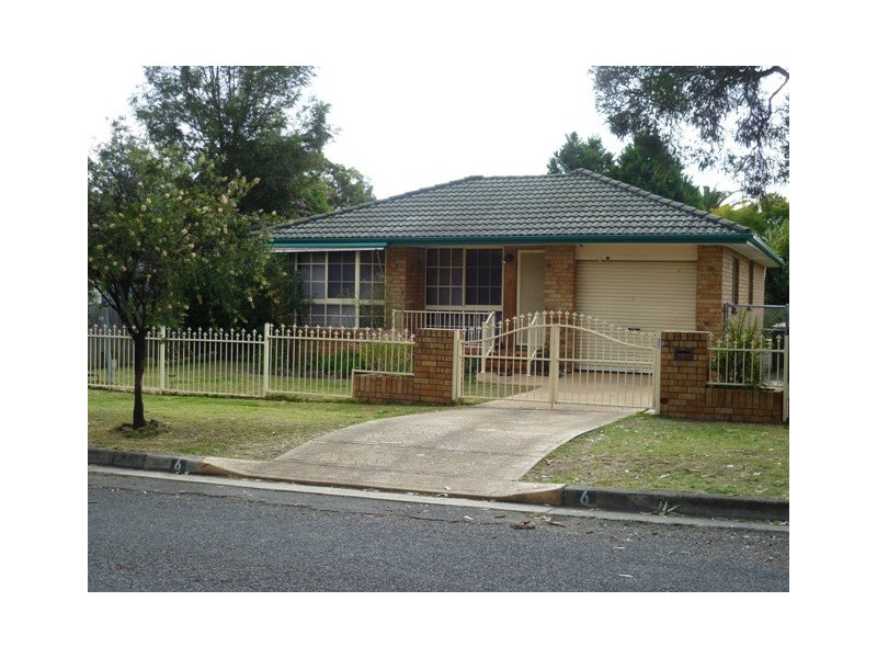 6 Suffolk Street, Ingleburn NSW 2565