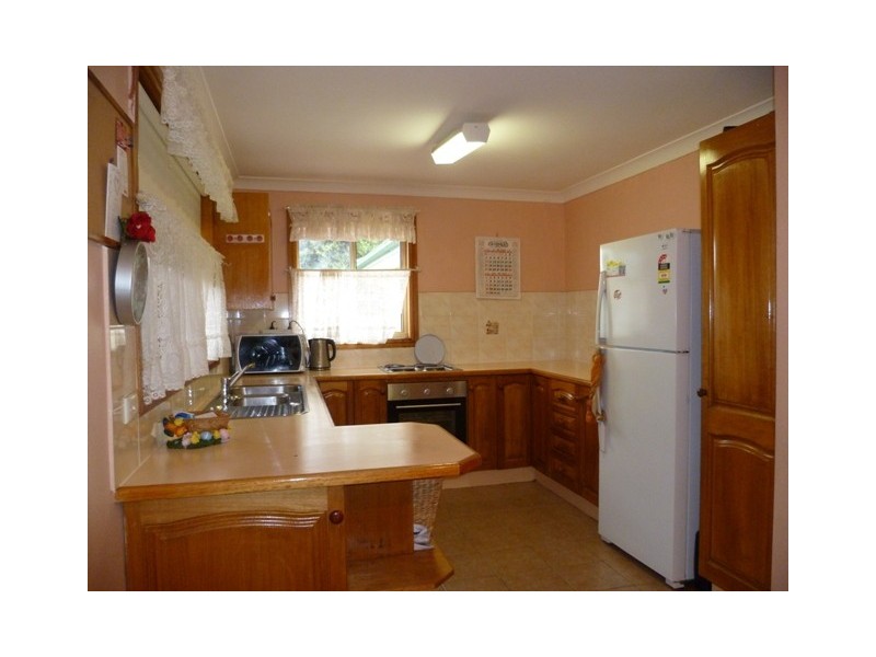 6 Suffolk Street, Ingleburn NSW 2565