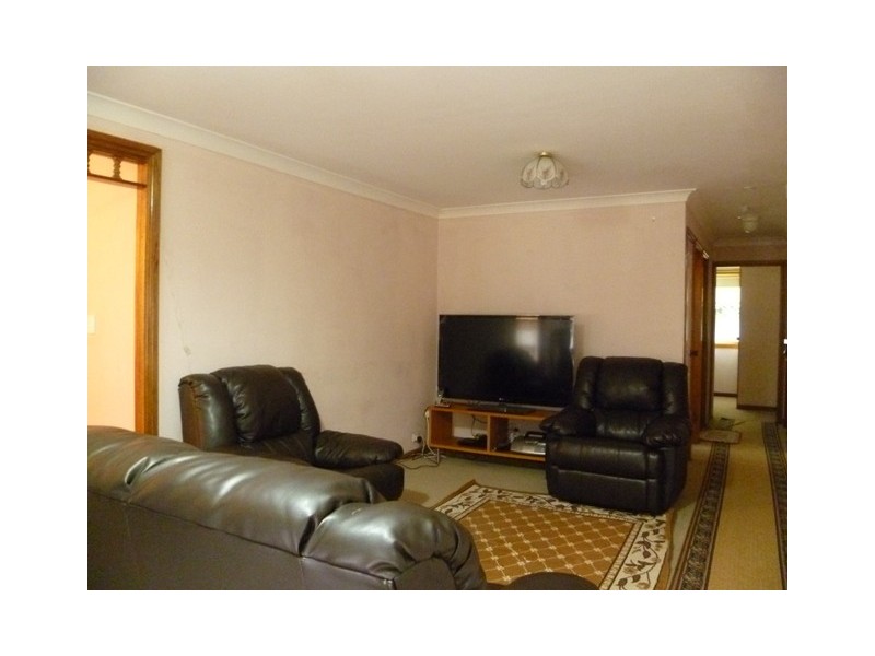 6 Suffolk Street, Ingleburn NSW 2565