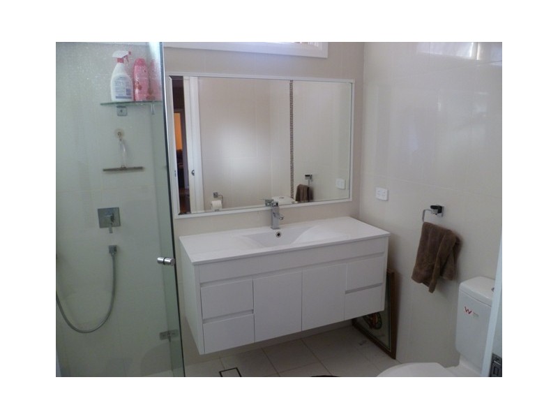 2 Macleay Street, Bradbury NSW 2560