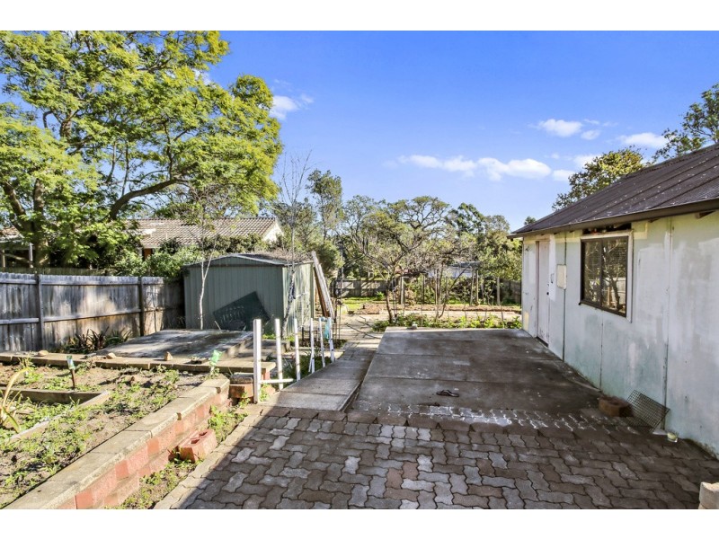 7 Church Street, Macquarie Fields NSW 2564