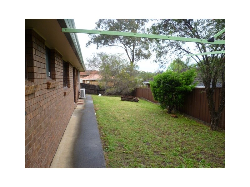 206 Eagleview Road, Minto NSW 2566