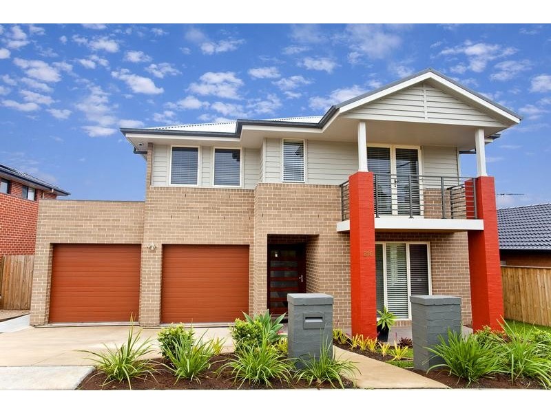216 Longhurst Road, Minto NSW 2566
