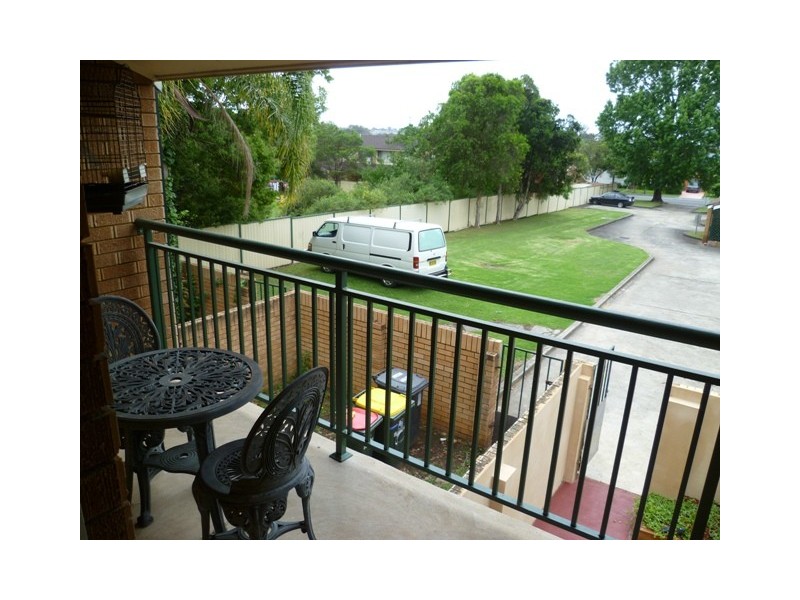 9/7-11 Kings Road, Ingleburn NSW 2565