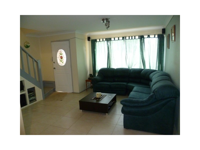 9/7-11 Kings Road, Ingleburn NSW 2565