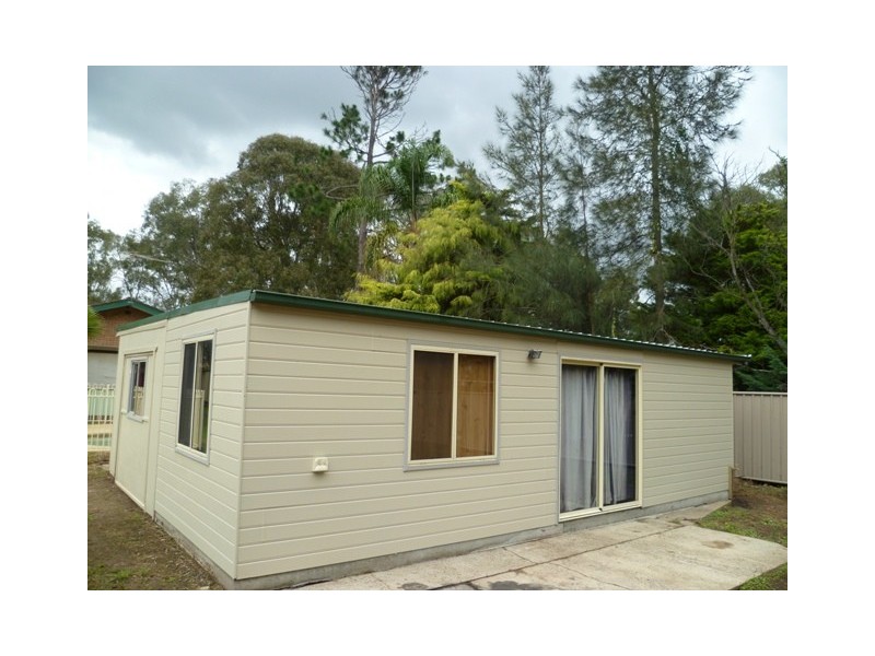 Macquarie Fields NSW 2564