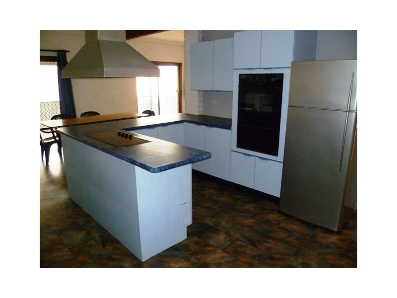 Macquarie Fields NSW 2564