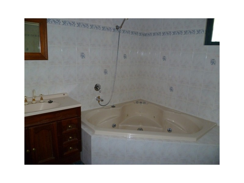 Macquarie Fields NSW 2564