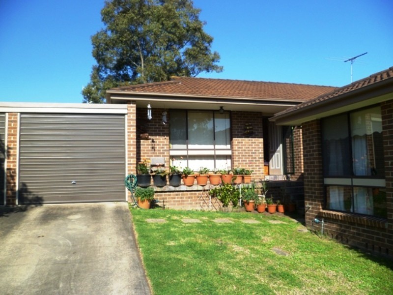 13/211 Oxford Road, Ingleburn NSW 2565