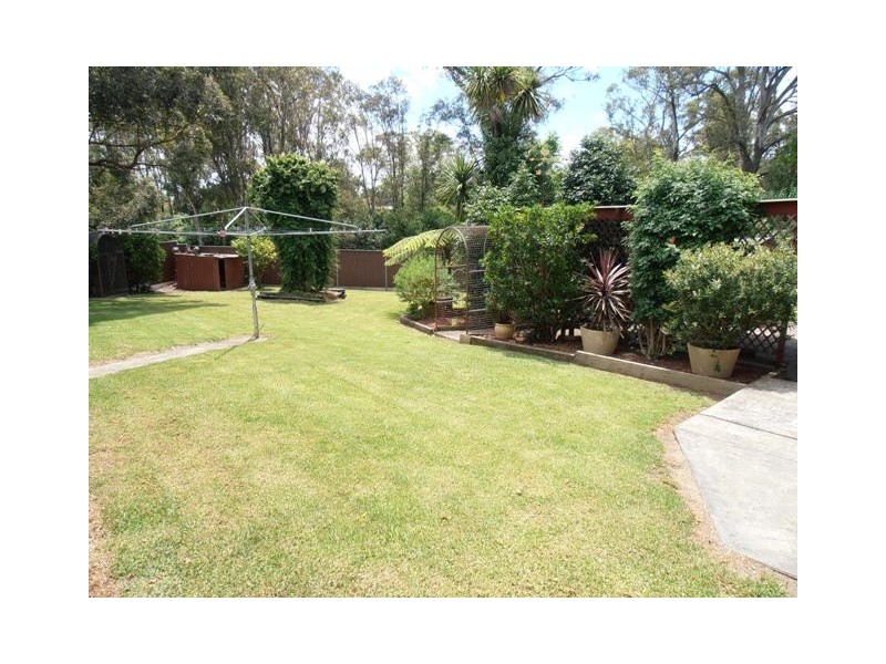 17A Bingara Road, Macquarie Fields NSW 2564