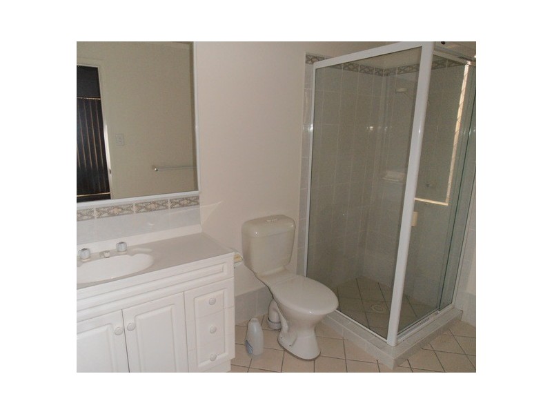 38 Norman Dunlop Crescent, Minto NSW 2566