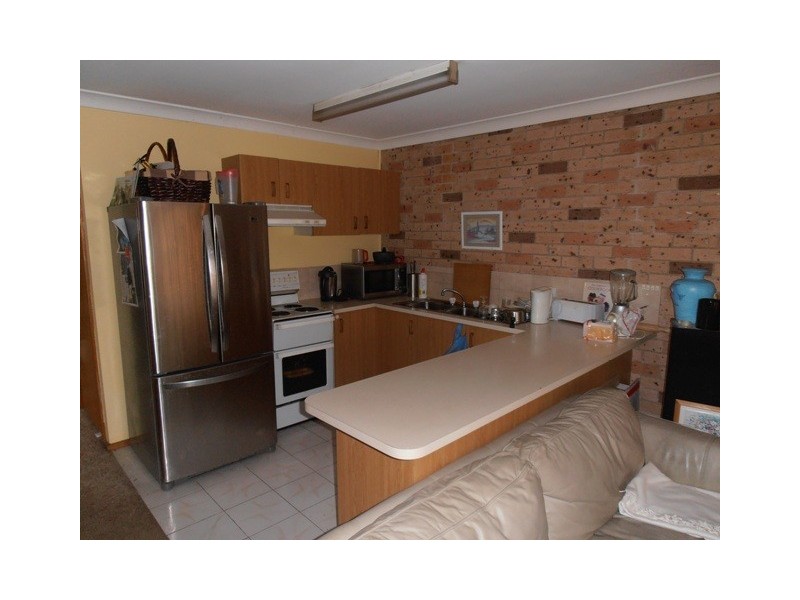 2/130 Oxford Road, Ingleburn NSW 2565