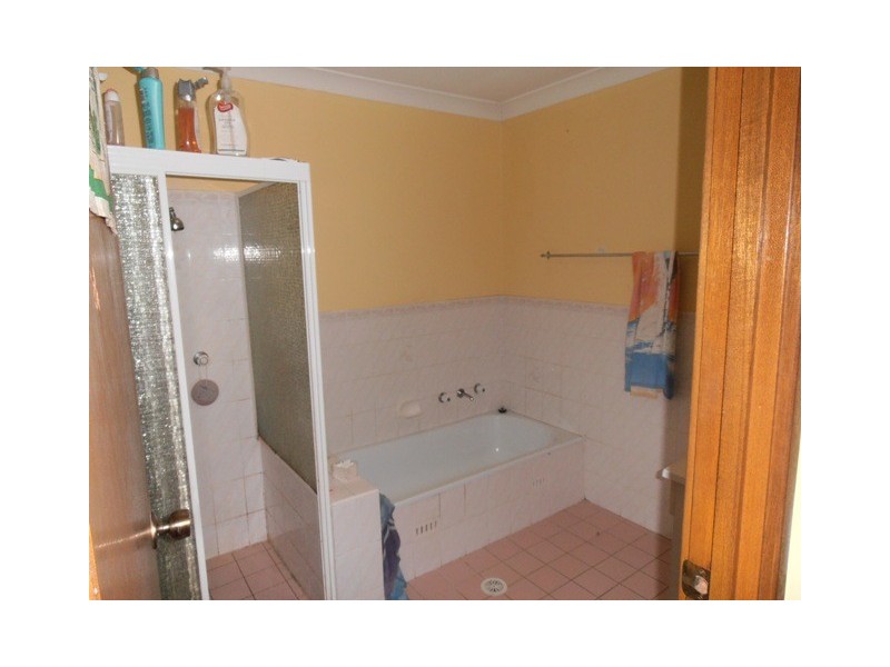 2/130 Oxford Road, Ingleburn NSW 2565