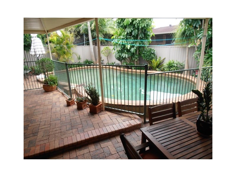 Glenfield NSW 2167