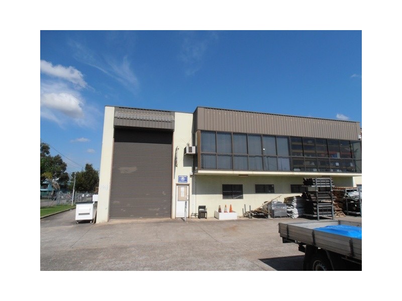 1/11 Kerr Road, Ingleburn NSW 2565