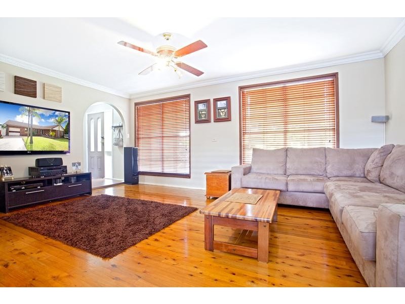 32 Morgan Street, Ingleburn NSW 2565