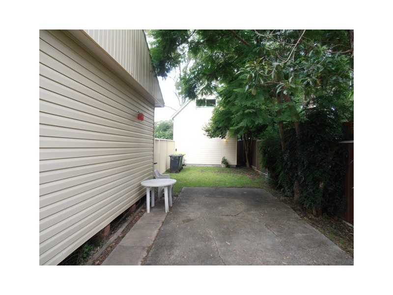 123 Parliament Road, Macquarie Fields NSW 2564