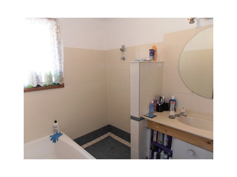 7 Lotus Place, Macquarie Fields NSW 2564